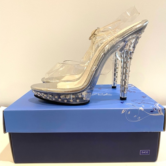 Clear platform heels with ankle strap and crystals 5 inches tall size 5 - Picture 5 of 14